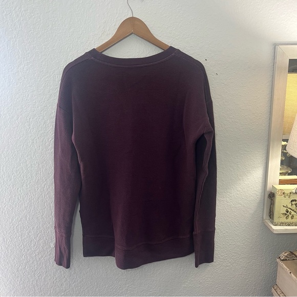 Athleta Coaster Luxe Waffle Sweatshirt in Cabernet - Women's Size SMALL - Picture 11 of 13